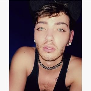 Meet your Posher, Justin